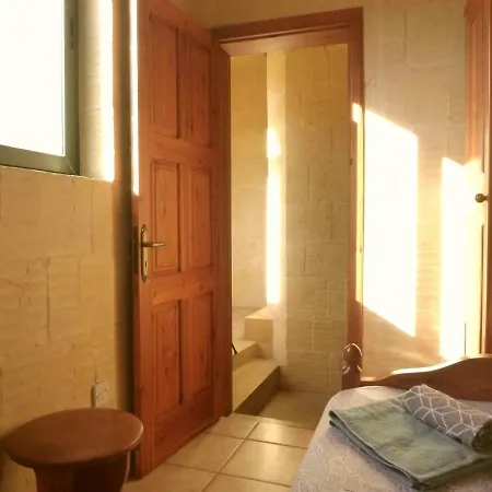 Farm stay Farmhouse Ta Pawlu *