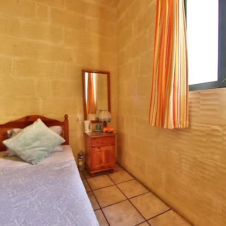 Farm stay Farmhouse Ta Pawlu